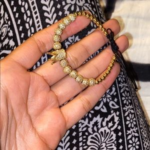 Crown bracelet